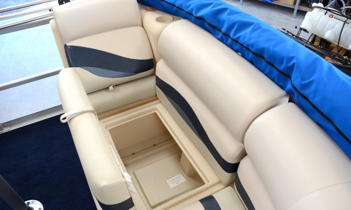 Pond King Lil’ Cruiser - The biggest little pontoon boat on the market - Image 14