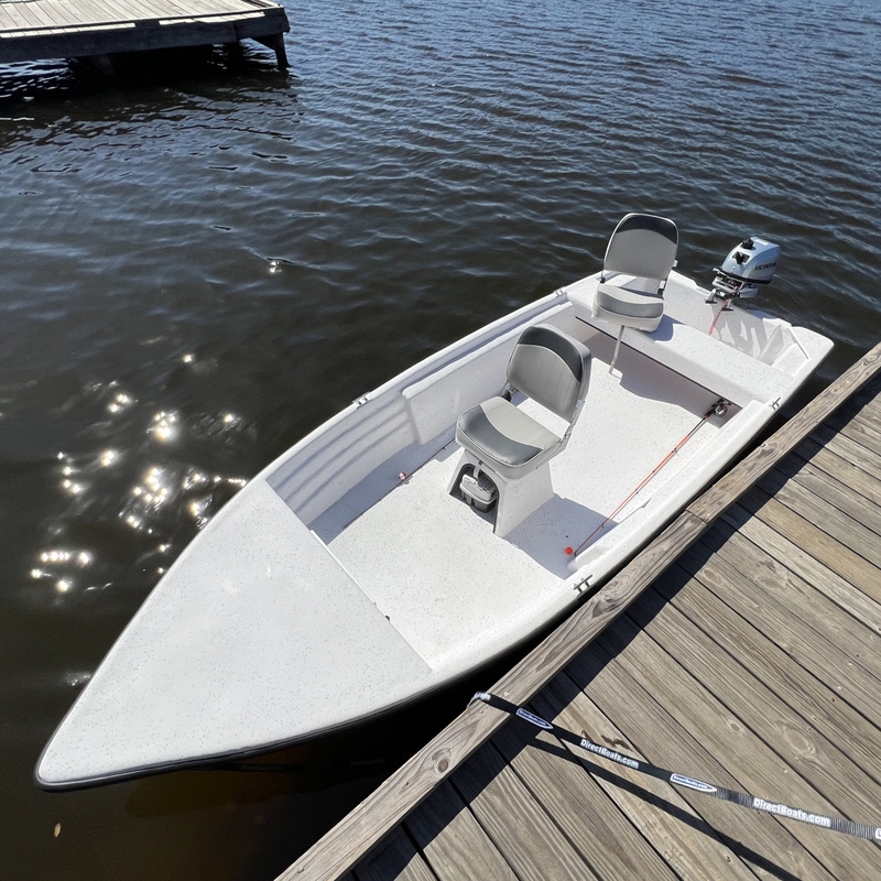 V14T Fiberglass Fishing Boat - Image 4